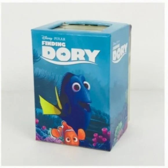 Disney Pixar Kids Finding Dory Blue And White Analog Wristwatch Watch - Picture 3 of 8